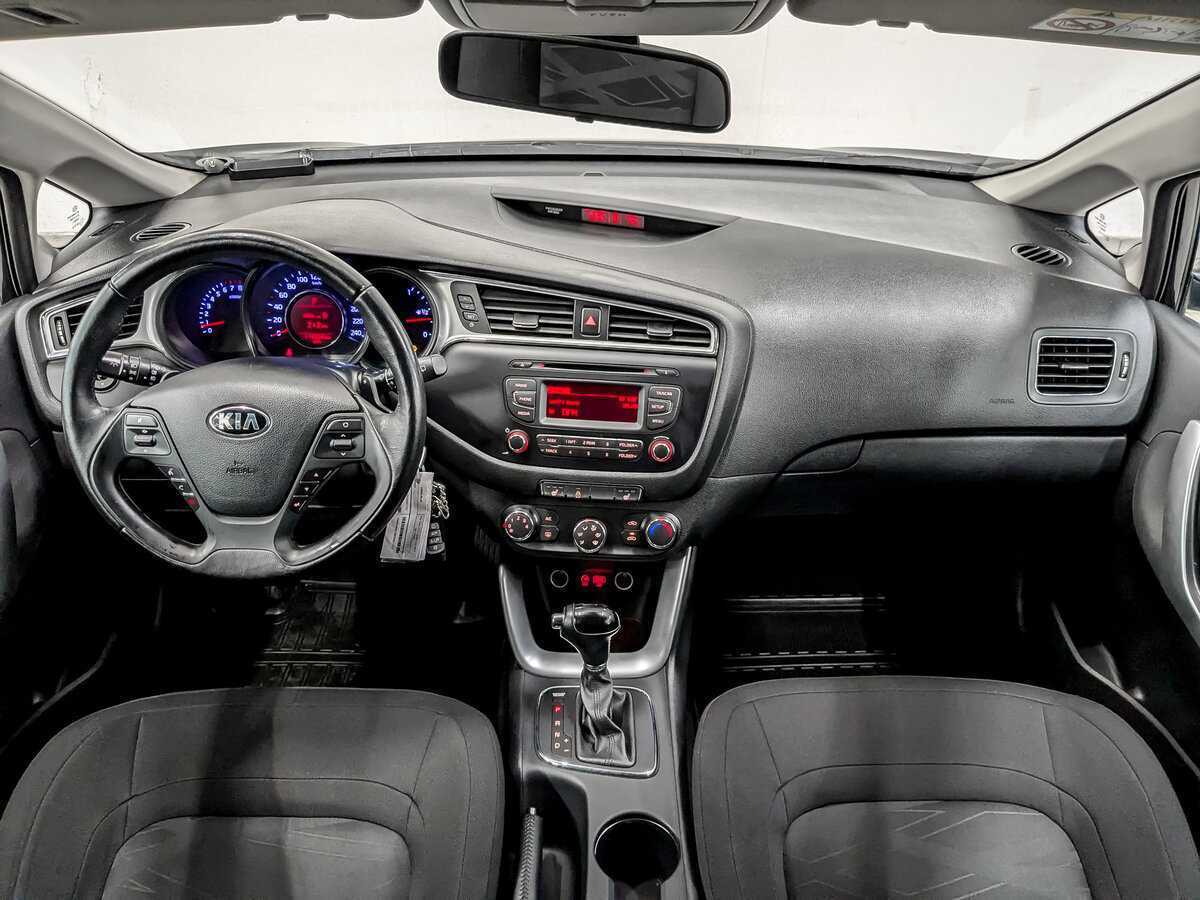 Kia Ceed, 2015 Фото №14