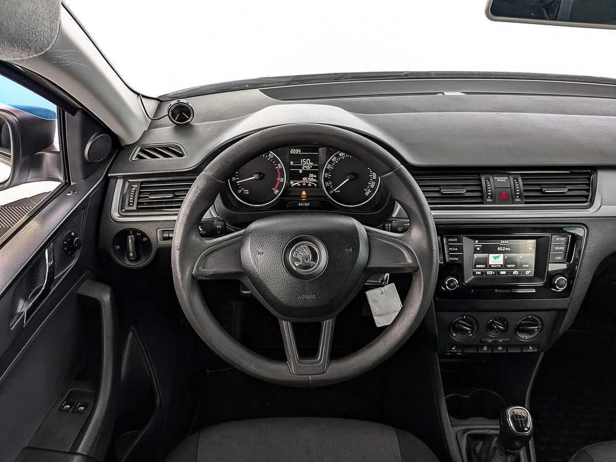 Skoda Rapid, 2017 Фото №21