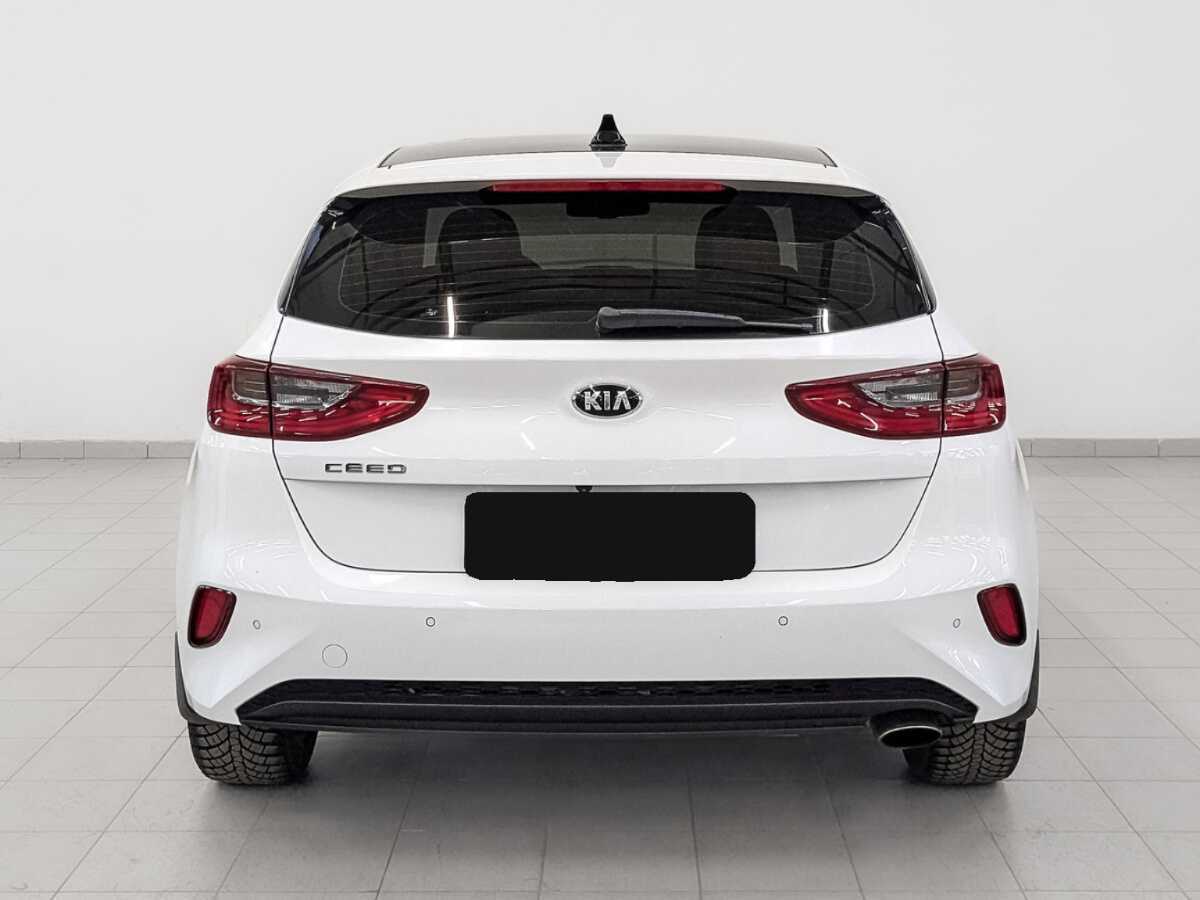 Kia Ceed, 2018 Фото №6