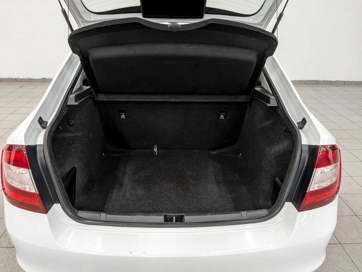 Skoda Rapid, 2017 Фото №10
