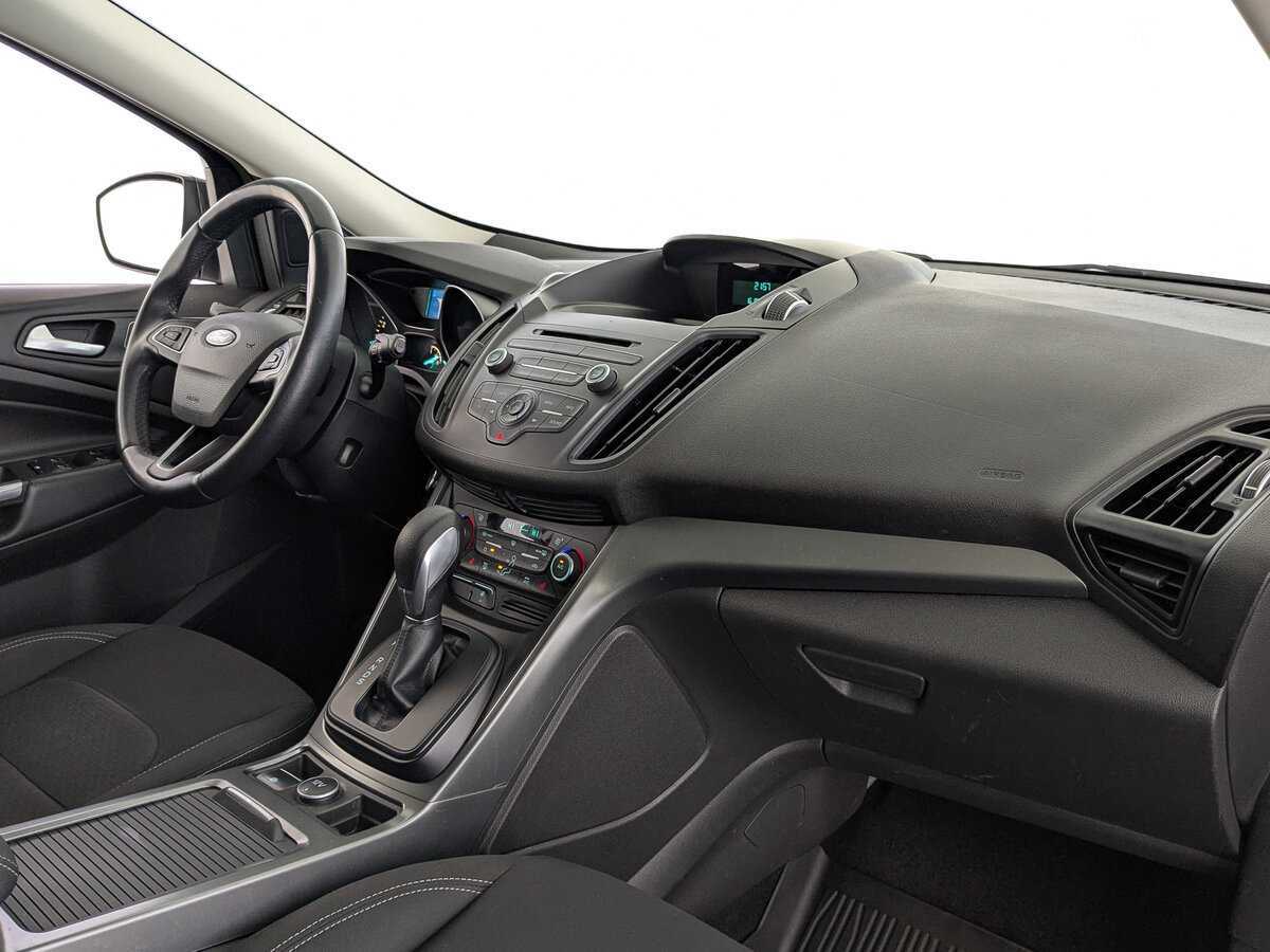 Ford Kuga, 2018 Фото №13