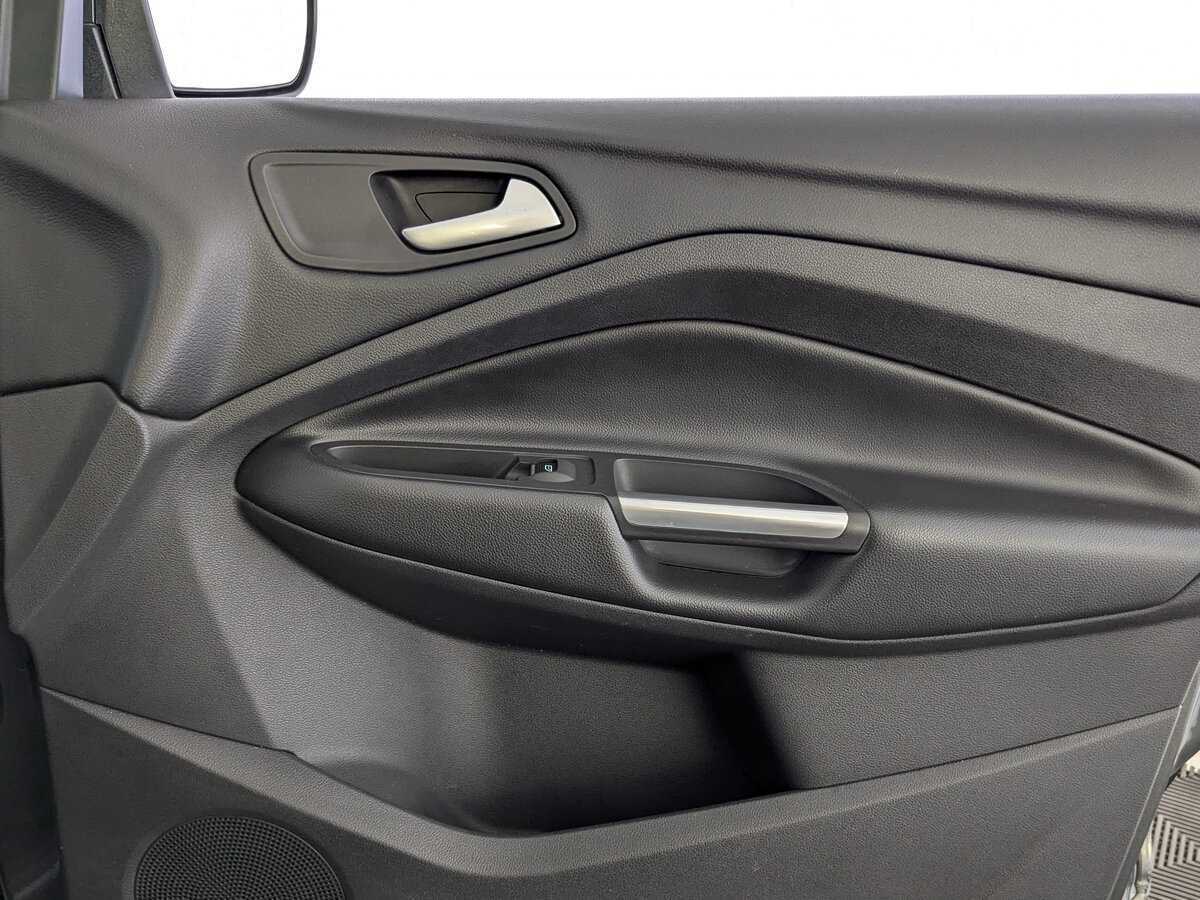 Ford Kuga, 2018 Фото №25