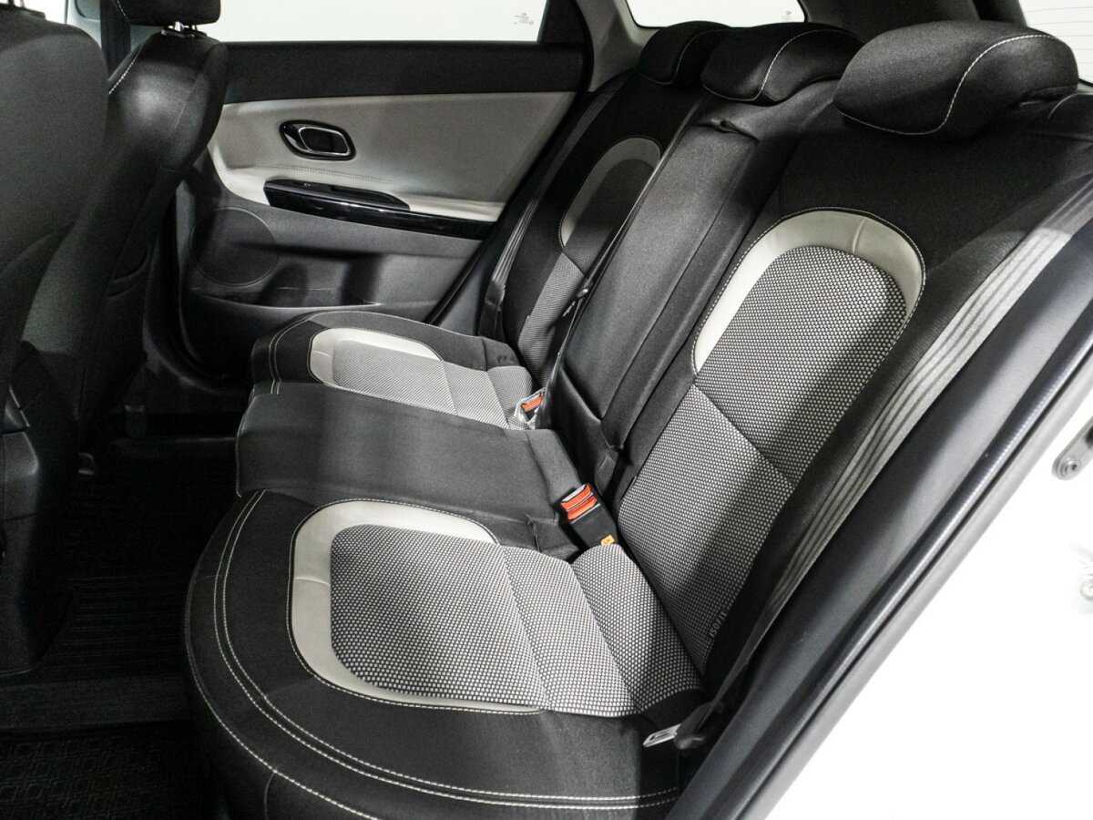 Kia Ceed, 2018 Фото №10