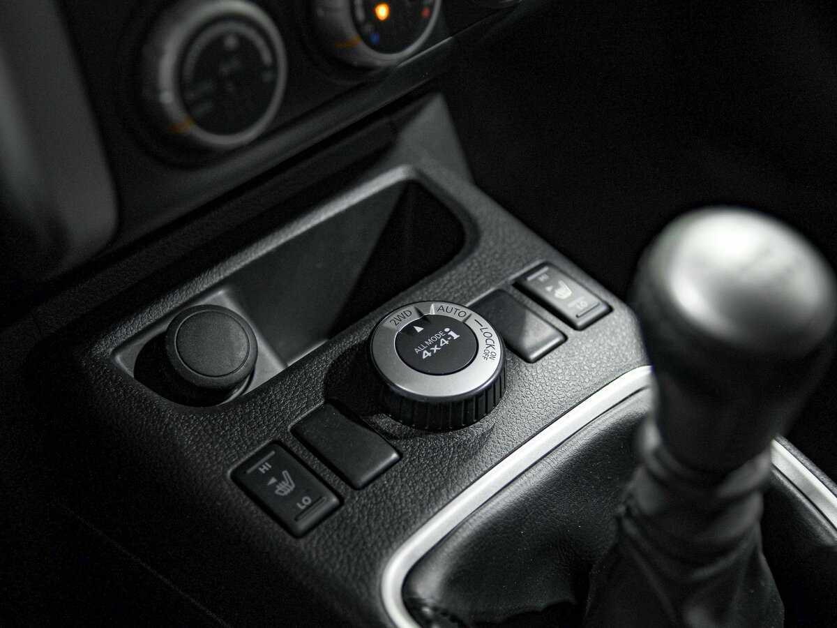 Nissan X-Trail, 2014 Фото №13