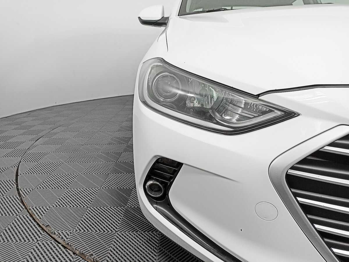Hyundai Elantra, 2017 Фото №17
