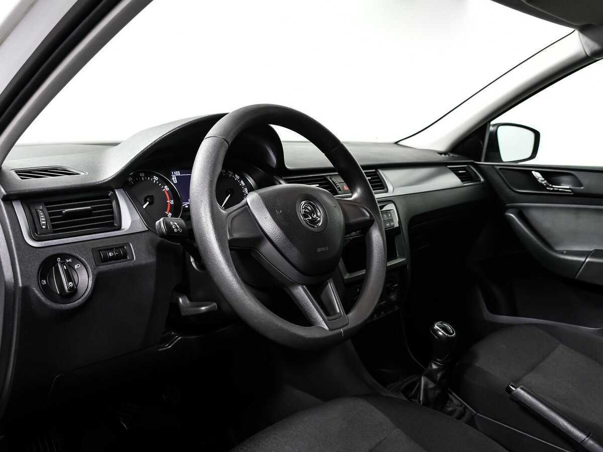 Skoda Rapid, 2017 Фото №10