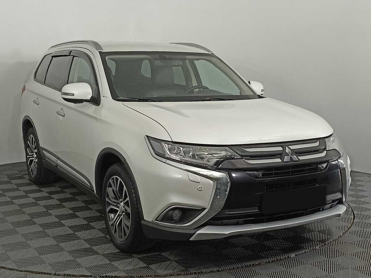 Mitsubishi Outlander, 2017 Фото №3