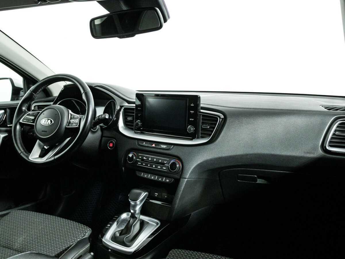 Kia Ceed, 2020 Фото №8