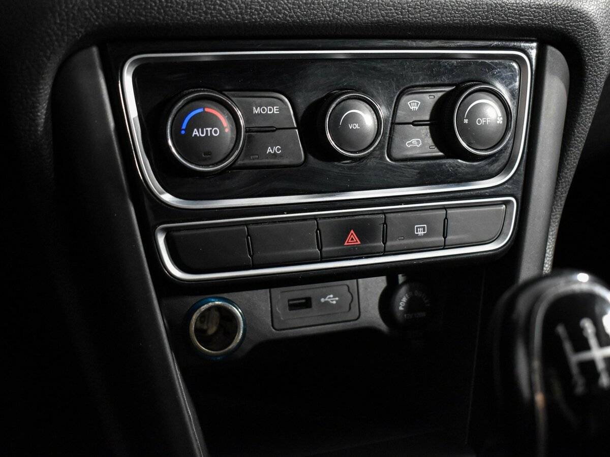 Chery Tiggo 3, 2017 Фото №17