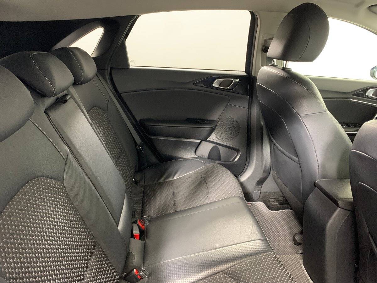 Kia Ceed, 2019 Фото №17