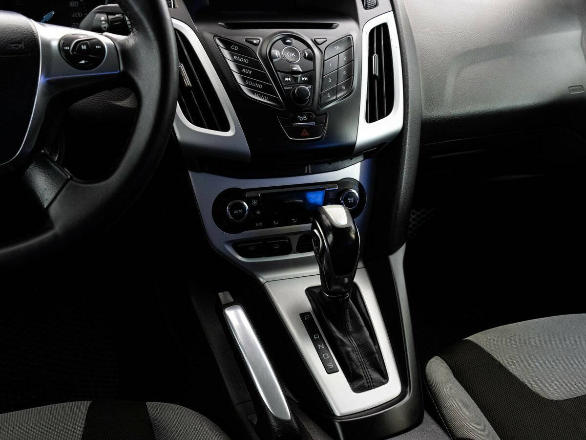 Ford Focus, 2012 Фото №10