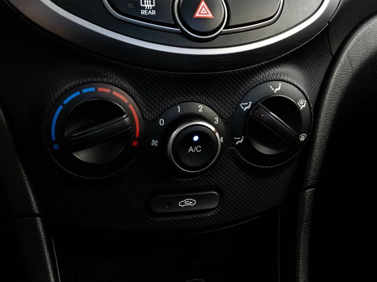 Hyundai Solaris, 2016 Фото №11