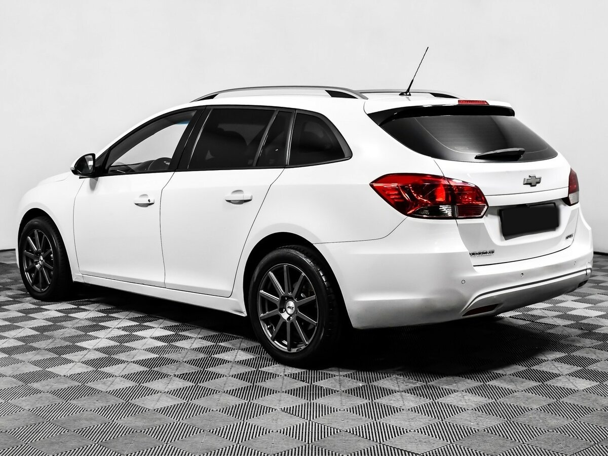 Chevrolet Cruze I Рестайлинг, 2015 Фото №6