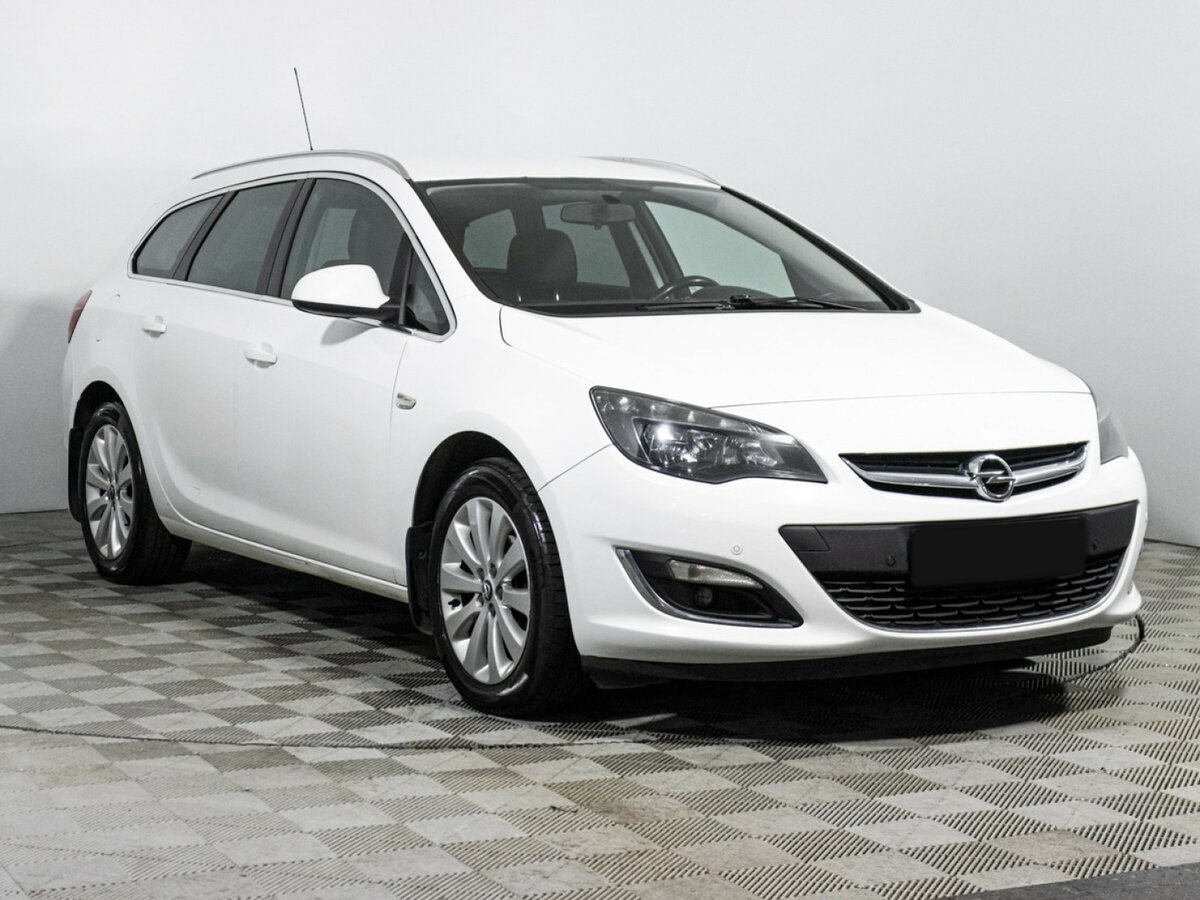 Opel Astra J Рестайлинг, 2014 Фото №3